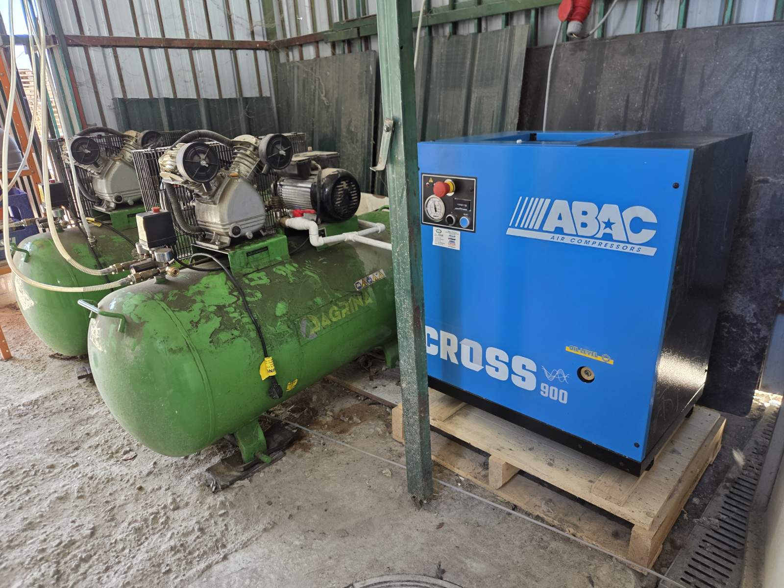 ABAC Cross 900 завоен компресор инсталиран од Дил Ком
