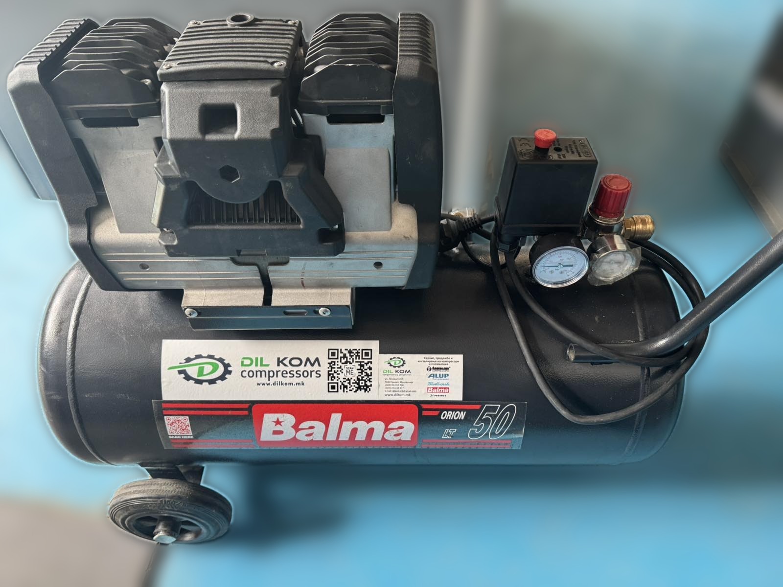 Половен клипен компресор BALMA безмаслен 1,1 kW